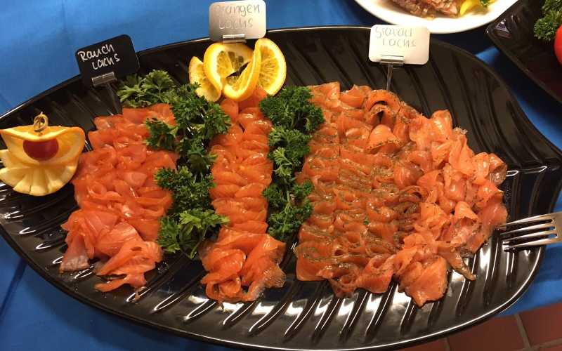 Lachs, Aperoplatte, vegetarisch